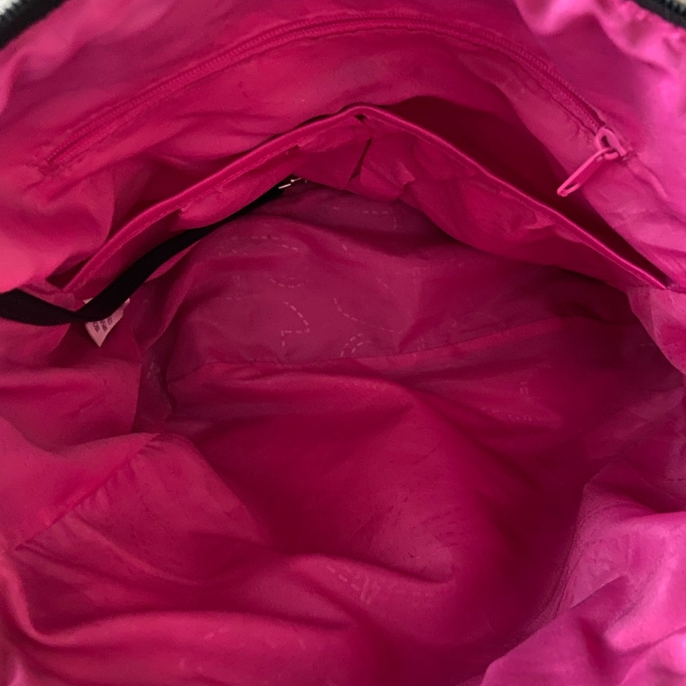 Lily Bloom Black Quility Crossbody Bag - Picture 10 of 16